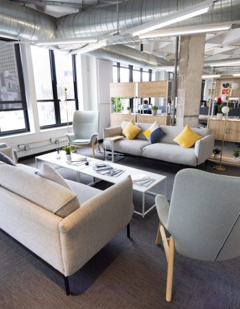 Turnkey, Profitable Space in Trendy Chicago Neighborhood